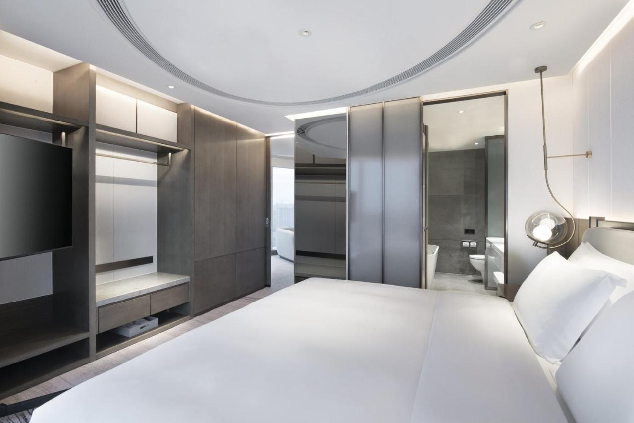 Crowne Plaza Wuhan Optics Valley By Ihg Buitenkant foto