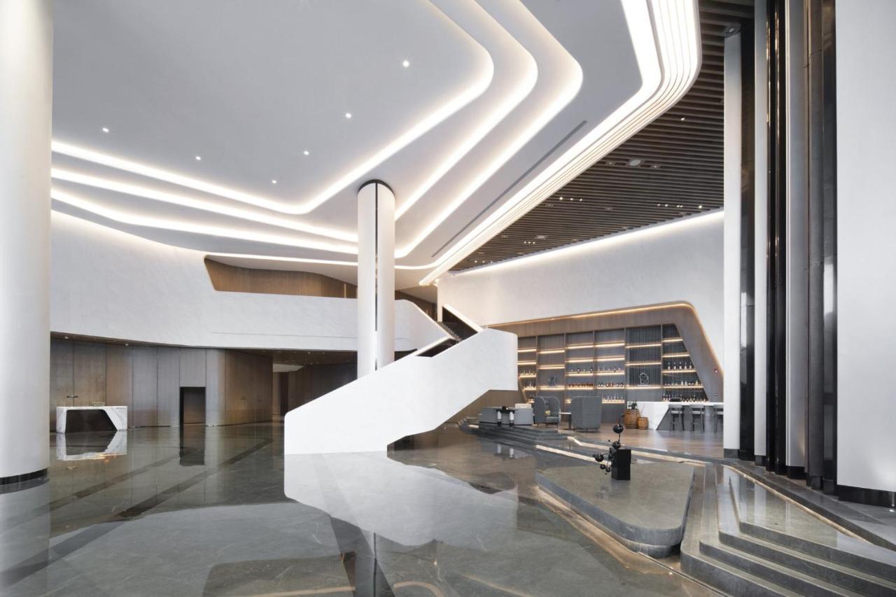 Crowne Plaza Wuhan Optics Valley By Ihg Buitenkant foto