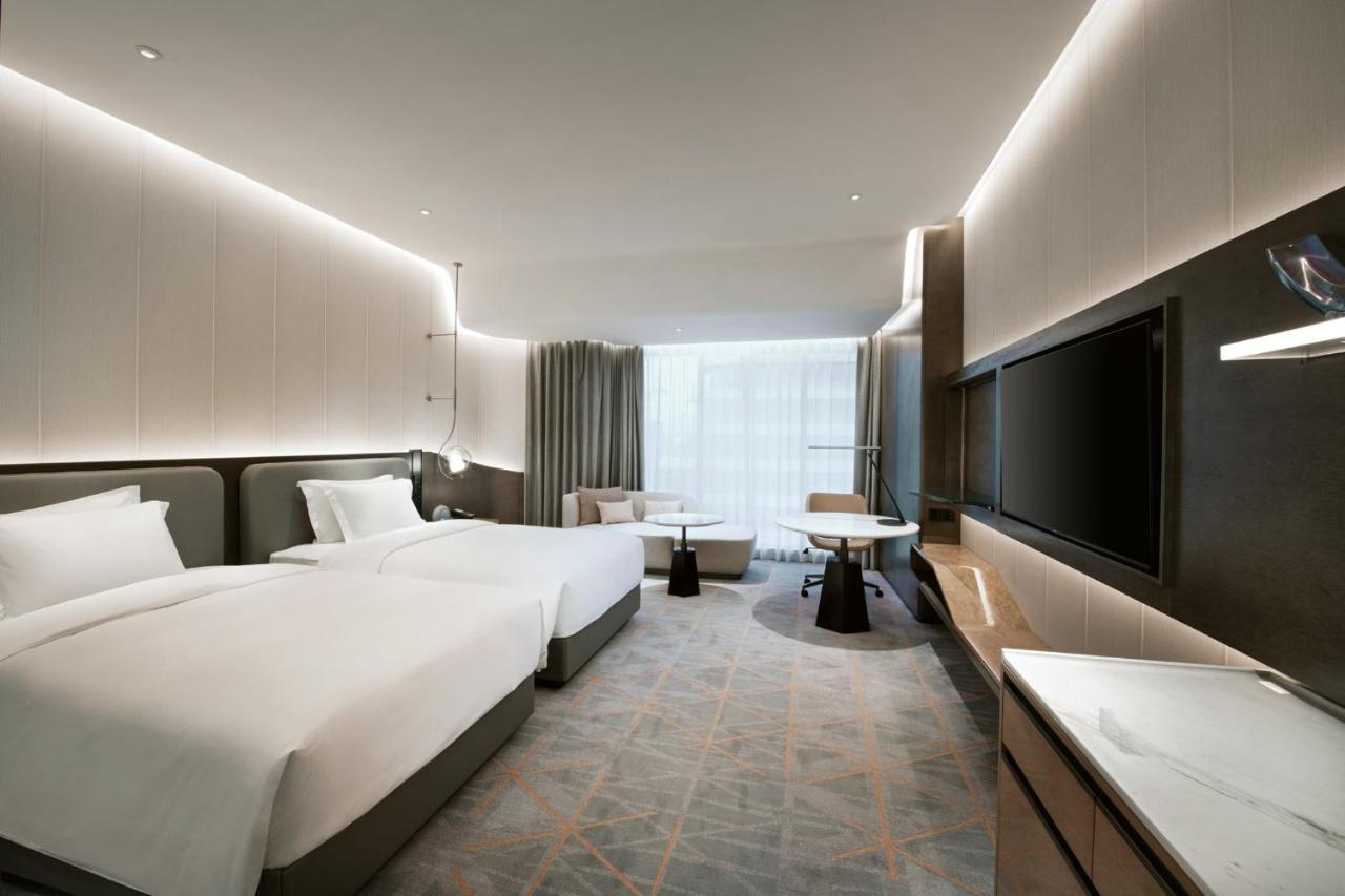 Crowne Plaza Wuhan Optics Valley By Ihg Buitenkant foto