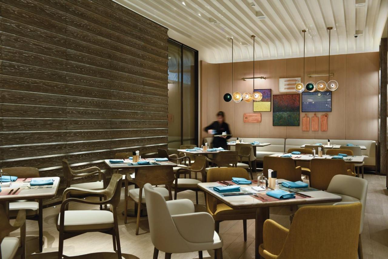 Crowne Plaza Wuhan Optics Valley By Ihg Buitenkant foto