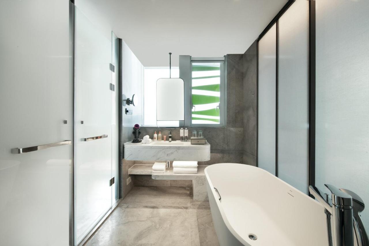 Crowne Plaza Wuhan Optics Valley By Ihg Buitenkant foto